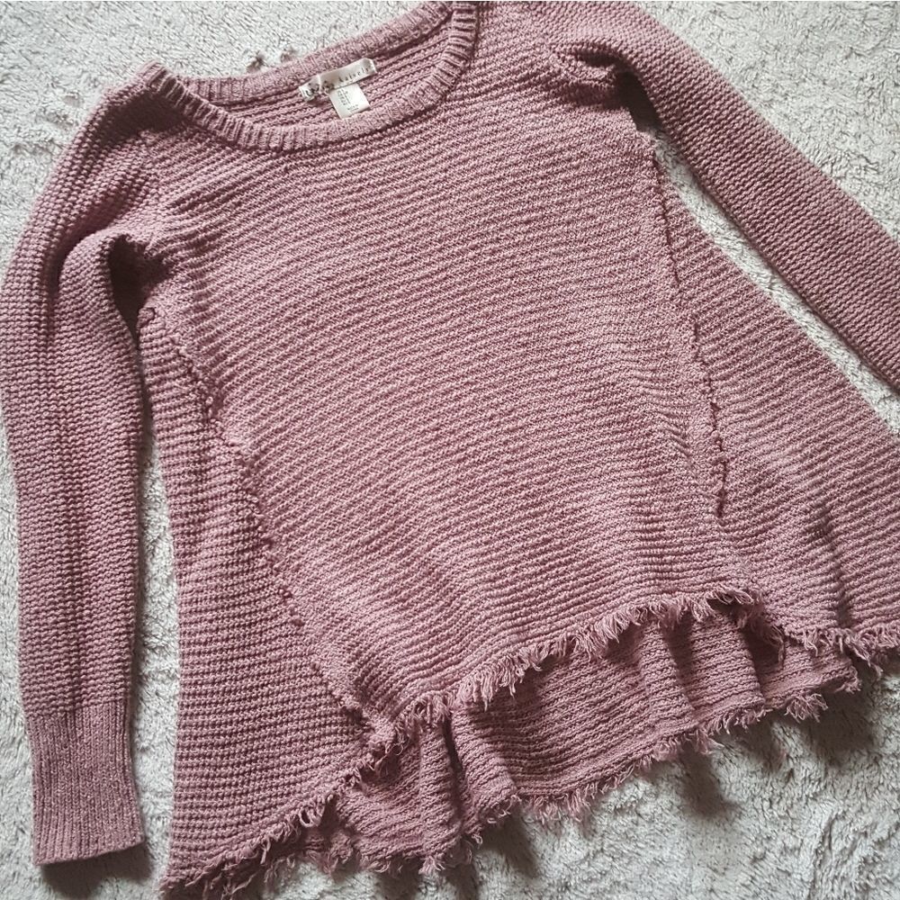 Kaisely frayed hem Mauve sweater Size Small